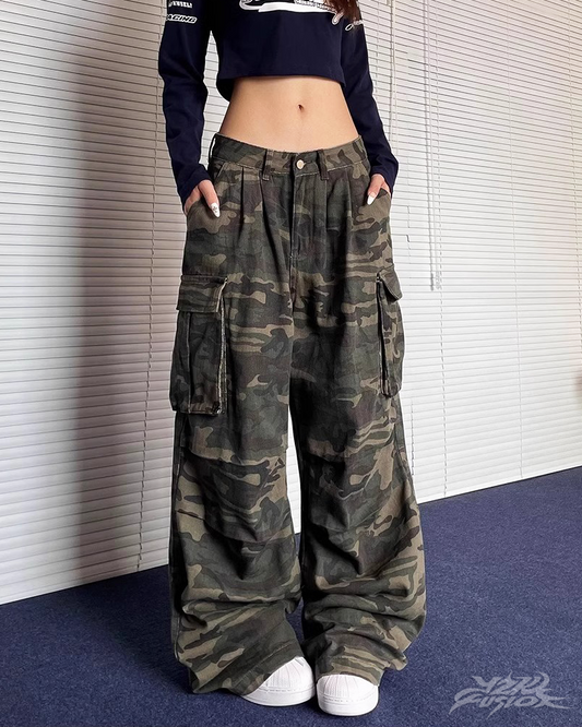 Baggy Camo Cargo Pants