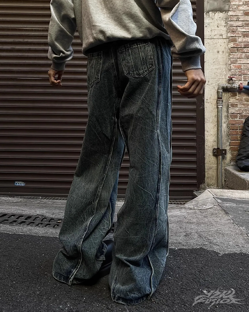 Jeans With Panels