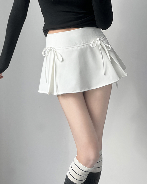 Mini Skirt With Bow